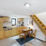 Apartment Tiny Am