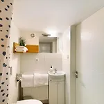Tiny Am Apartment